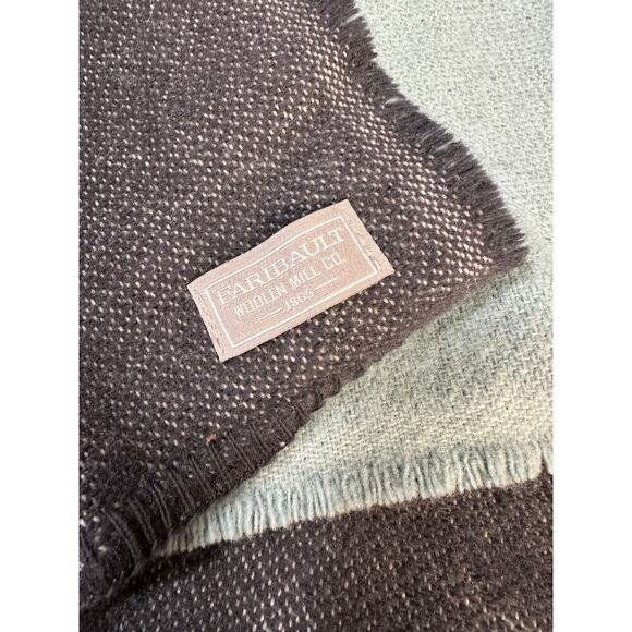 Faribault Woolen Mills Wool Blend Scarf NWT Grey Green - Picture 3 of 5
